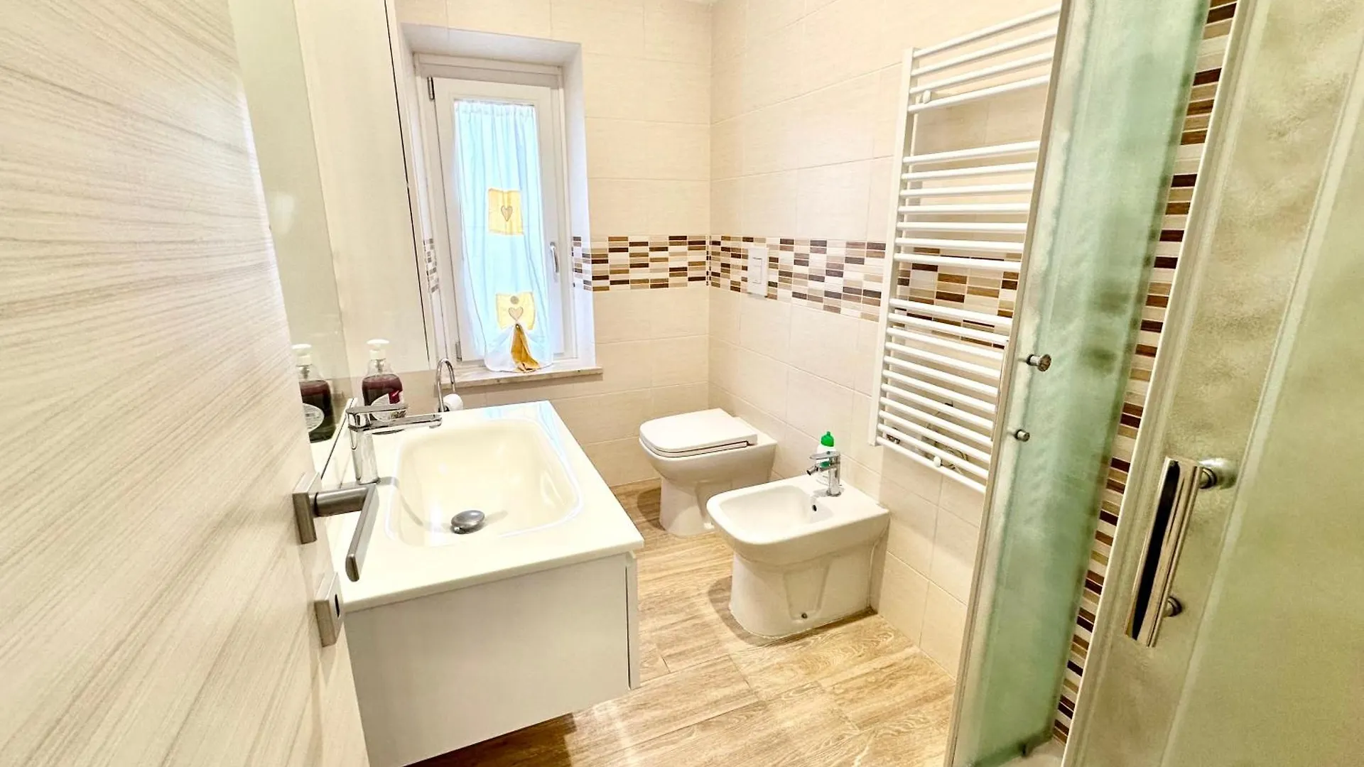 Queen E Follonica Apartment